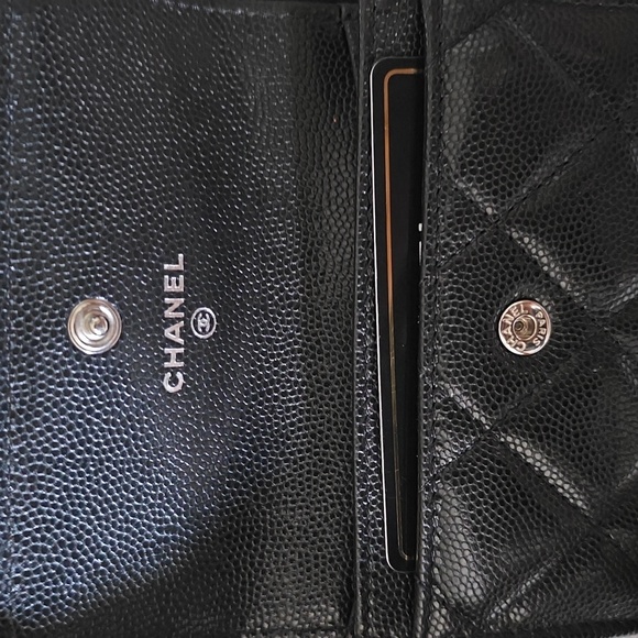 NEW AUTHENTIC Chanel Flap Cardholder Black - Picture 14 of 15